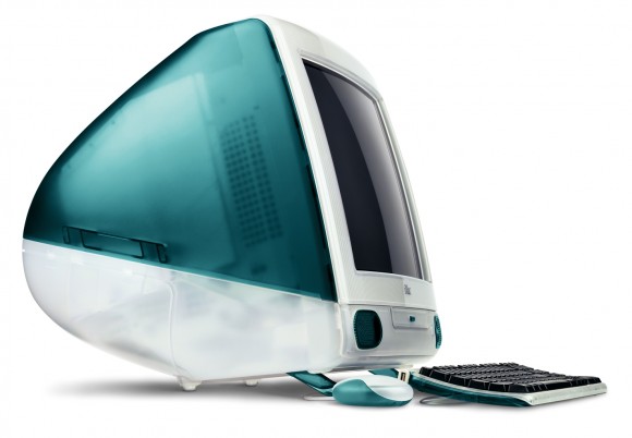 iMac  G3 – O  modelo colorido alavancou as vendas da Apple quando foi lançado, em 1998.